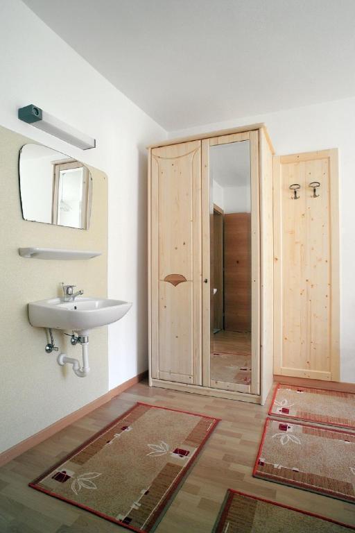 Vila Ferienhaus Silvia Martello Pokoj fotografie