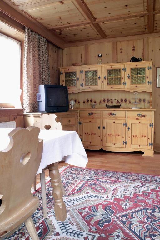 Vila Ferienhaus Silvia Martello Pokoj fotografie